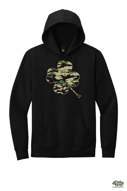 Camo Clover - Hoodie / Black / front